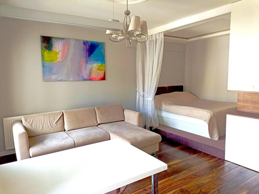 Mlynowa Centrum Apartamenty Luna Bialystok Bagian luar foto